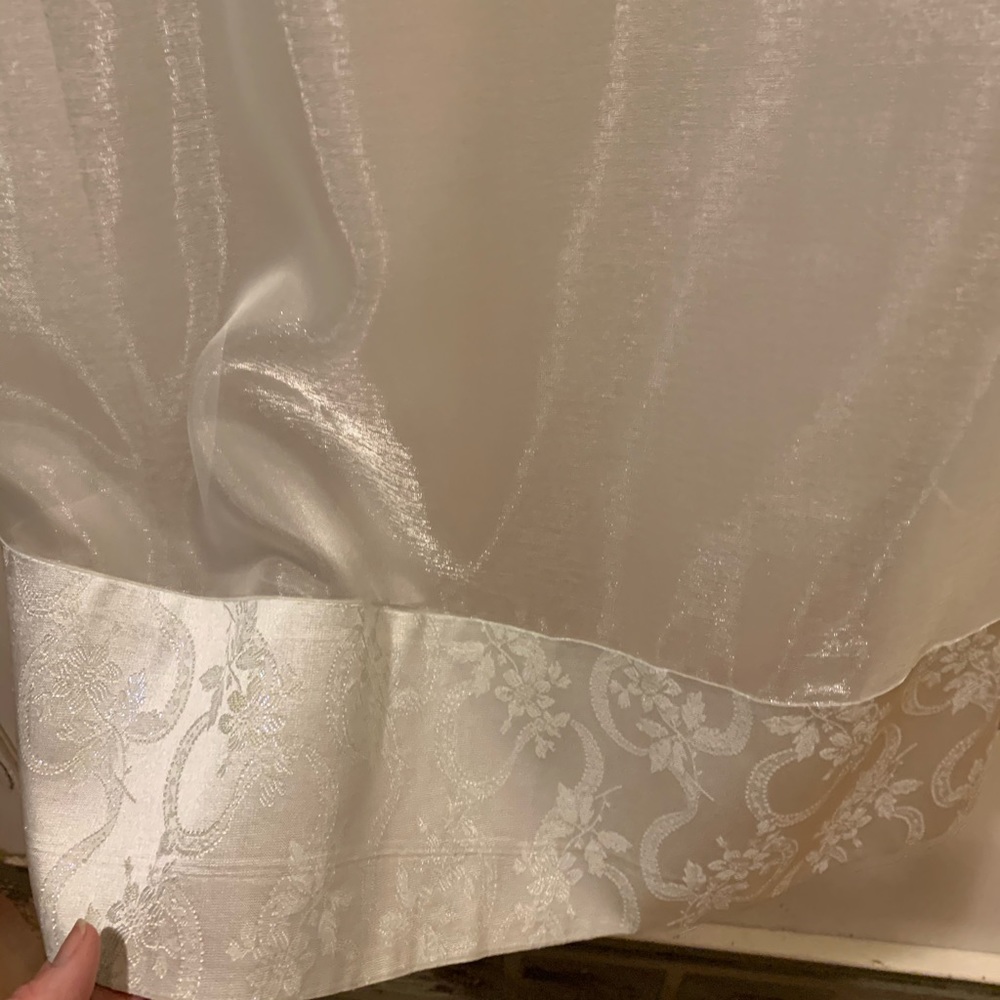 Ladies Nikki Livas Formal Gown